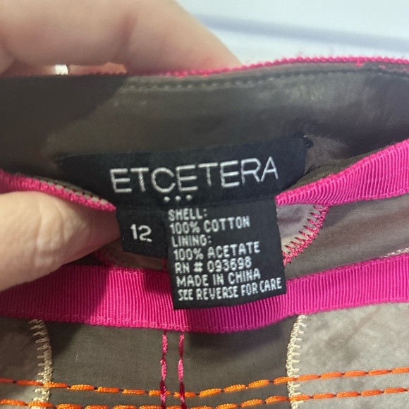 Embroidered Brown and Pink Skirt - Picture 4 of 4